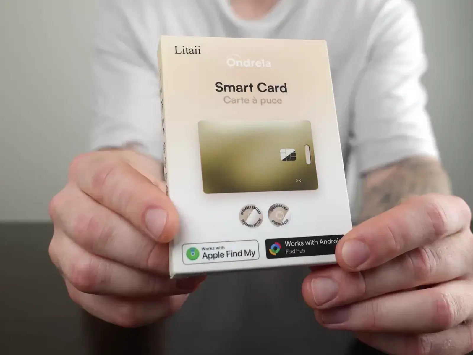 Ondrela Gold tracker card beside its Works with Android packaging